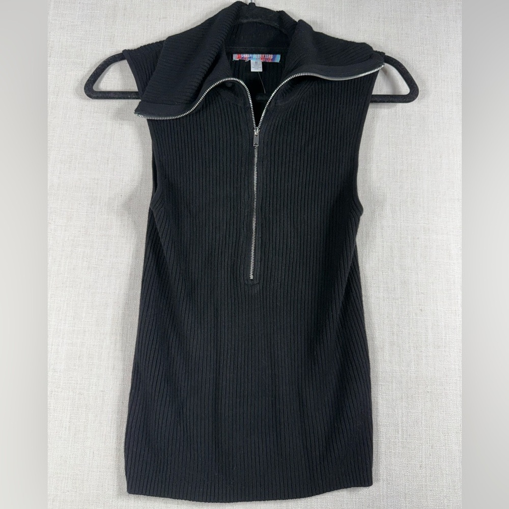Urban Outfitters Black Ribbed Sleeveless Zip-Up Collared Top